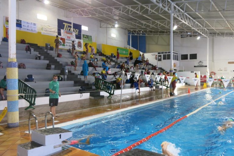 LA FEDECANAT REABRE LAS COMPETICIONES EN GRAN CANARIA CON HOMENAJE A MANUEL GUERRA