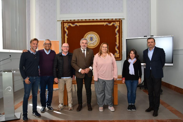 La Federación Canaria de Natación y la ULPGC firman un acuerdo de colaboración